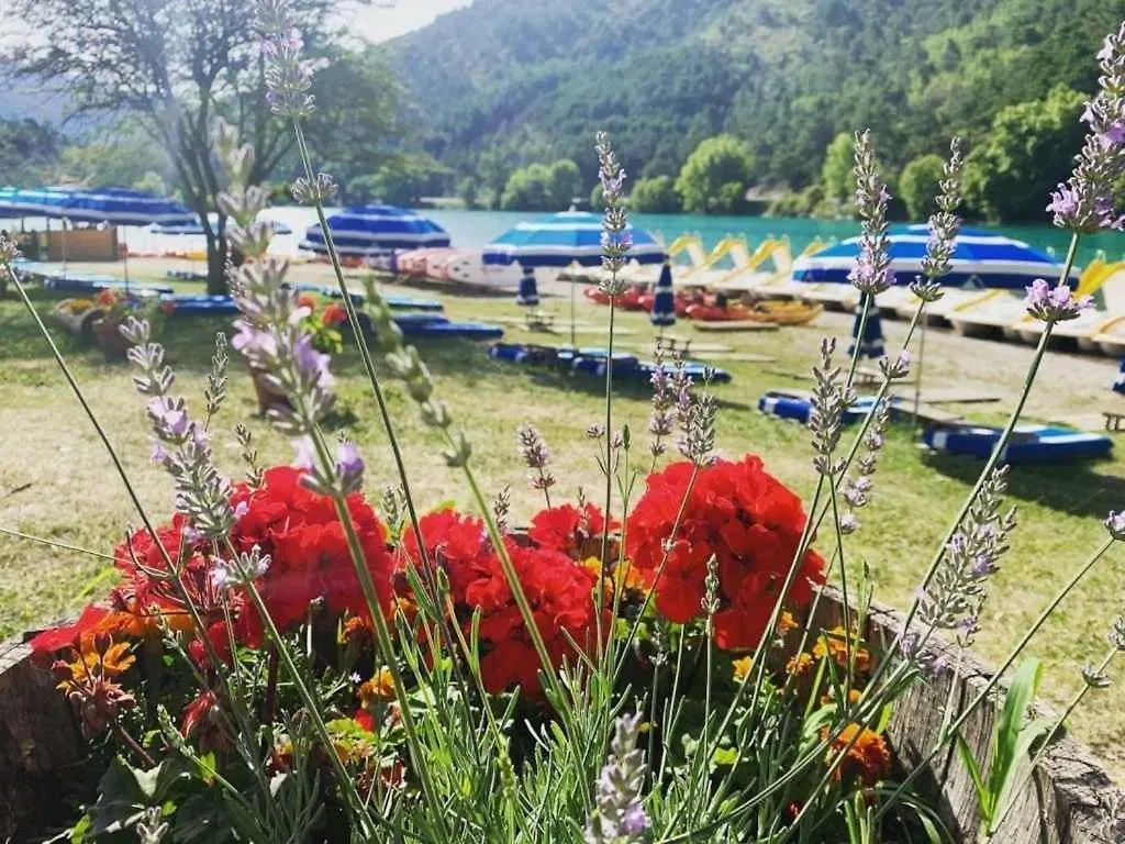 Camping 3 Etoiles - Ccbbbda Castellane Campsite