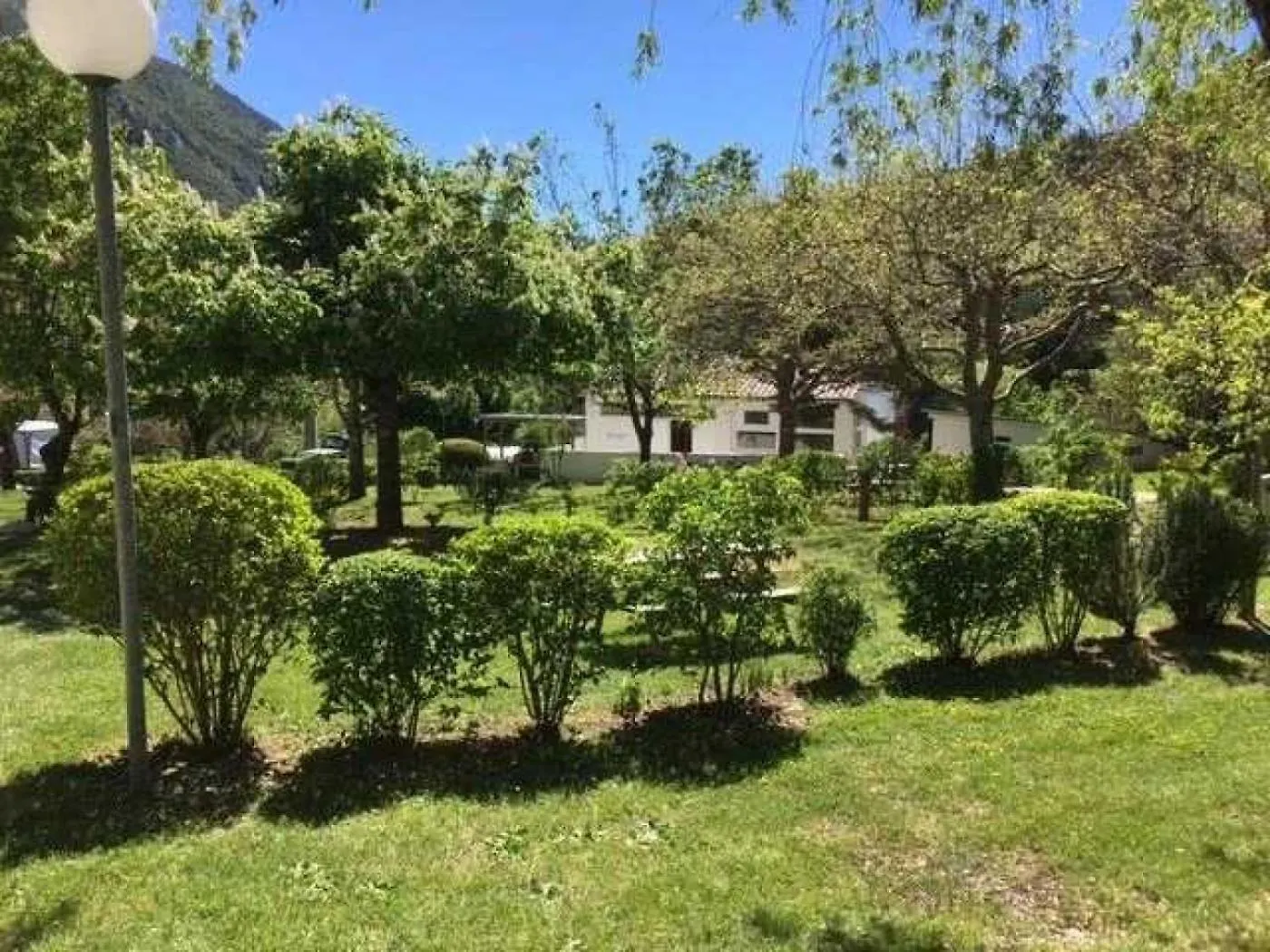 Camping 3 Etoiles - Ccbbbda Castellane Campsite
