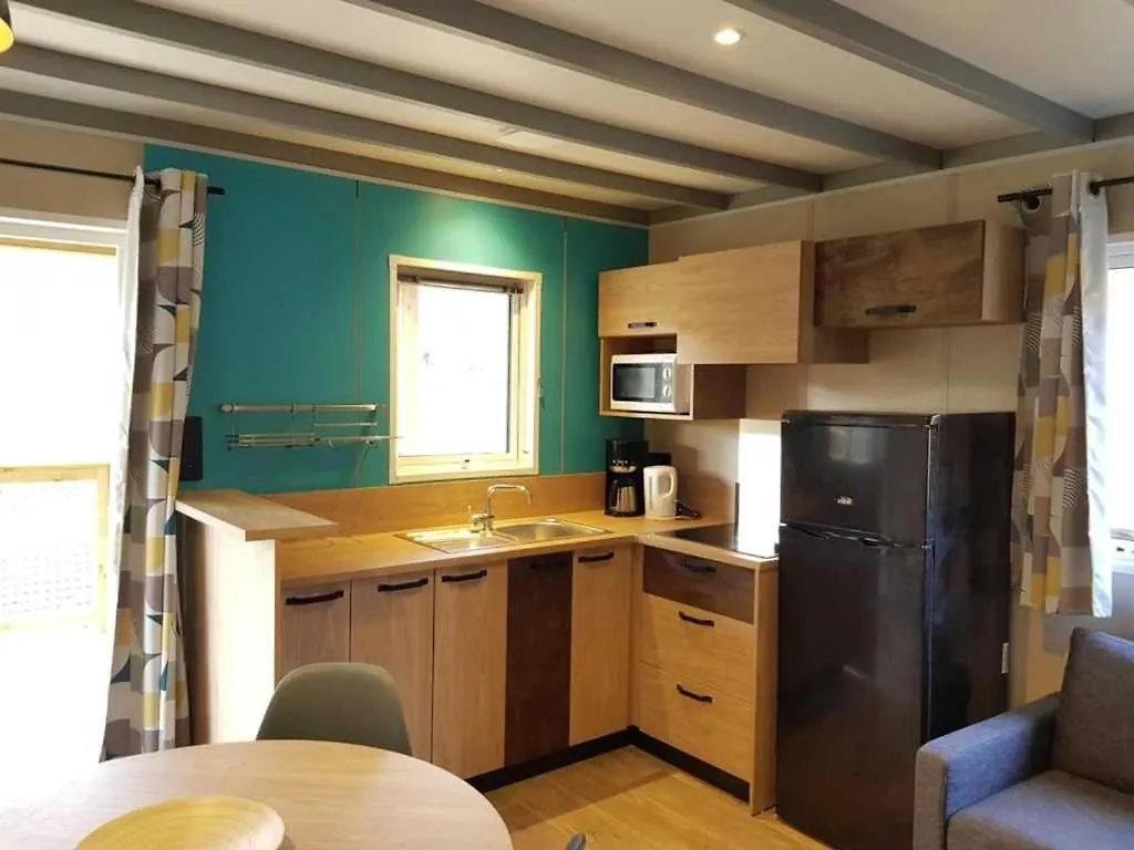 Camping 3 Etoiles - Ccbbbda Castellane 0*,  France